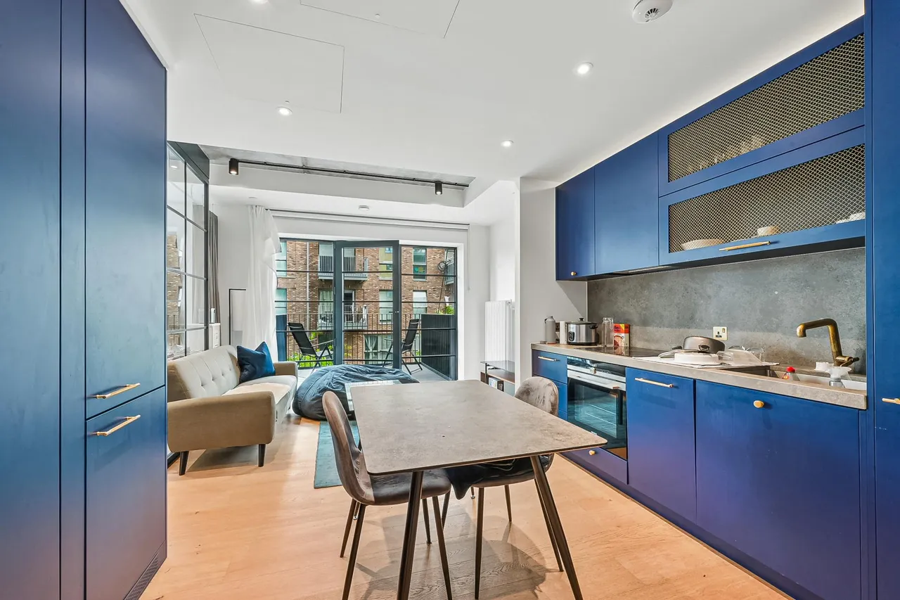 flat for sale, Goodluck Hope Walk, E14