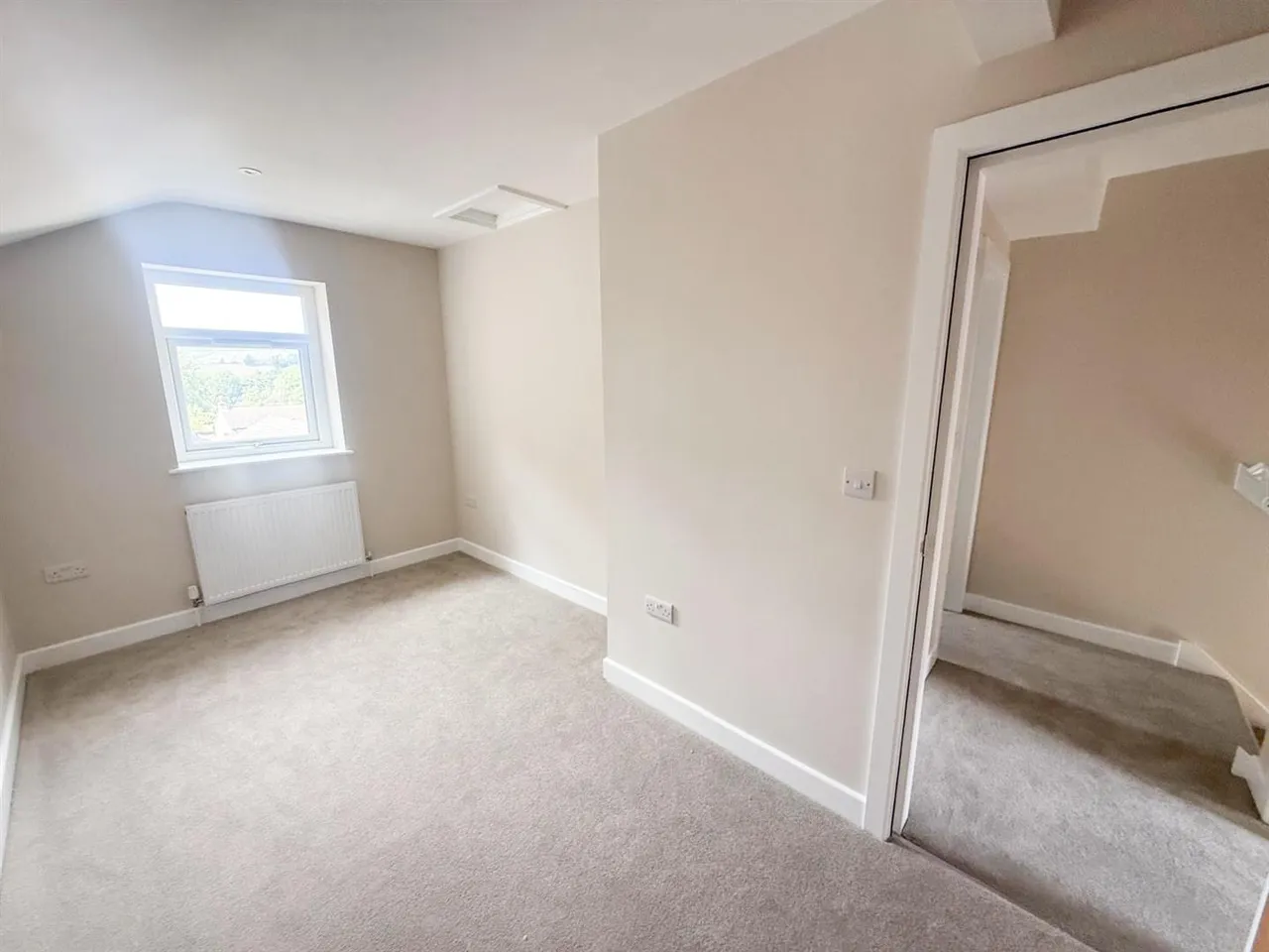 Keighley Road, Cowling, BD22 0AH, photo 20