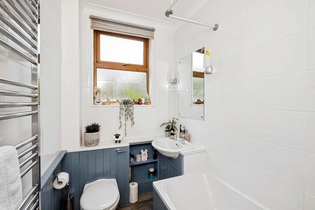 Newlyn, Penzance, TR18, photo 18