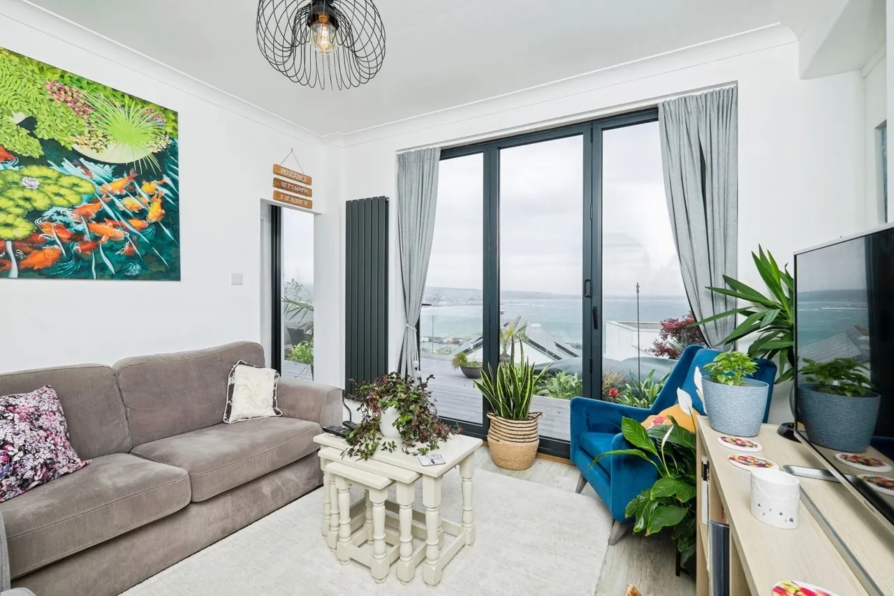Newlyn, Penzance, TR18, photo 8