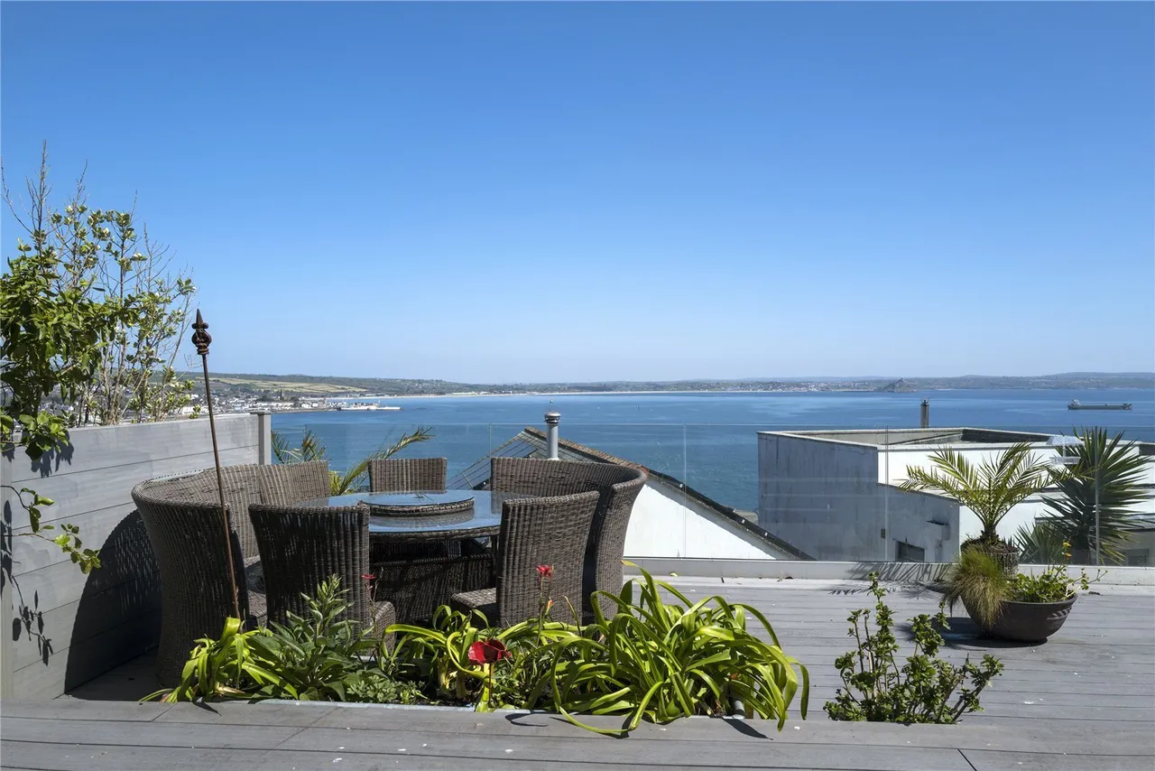 Newlyn, Penzance, TR18, photo 2