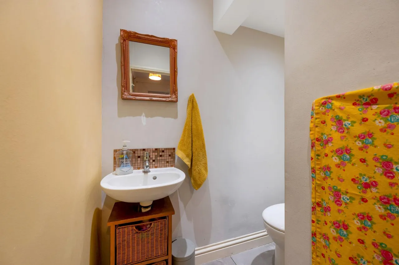 Gloucester Road, Stamford, PE9, photo 8