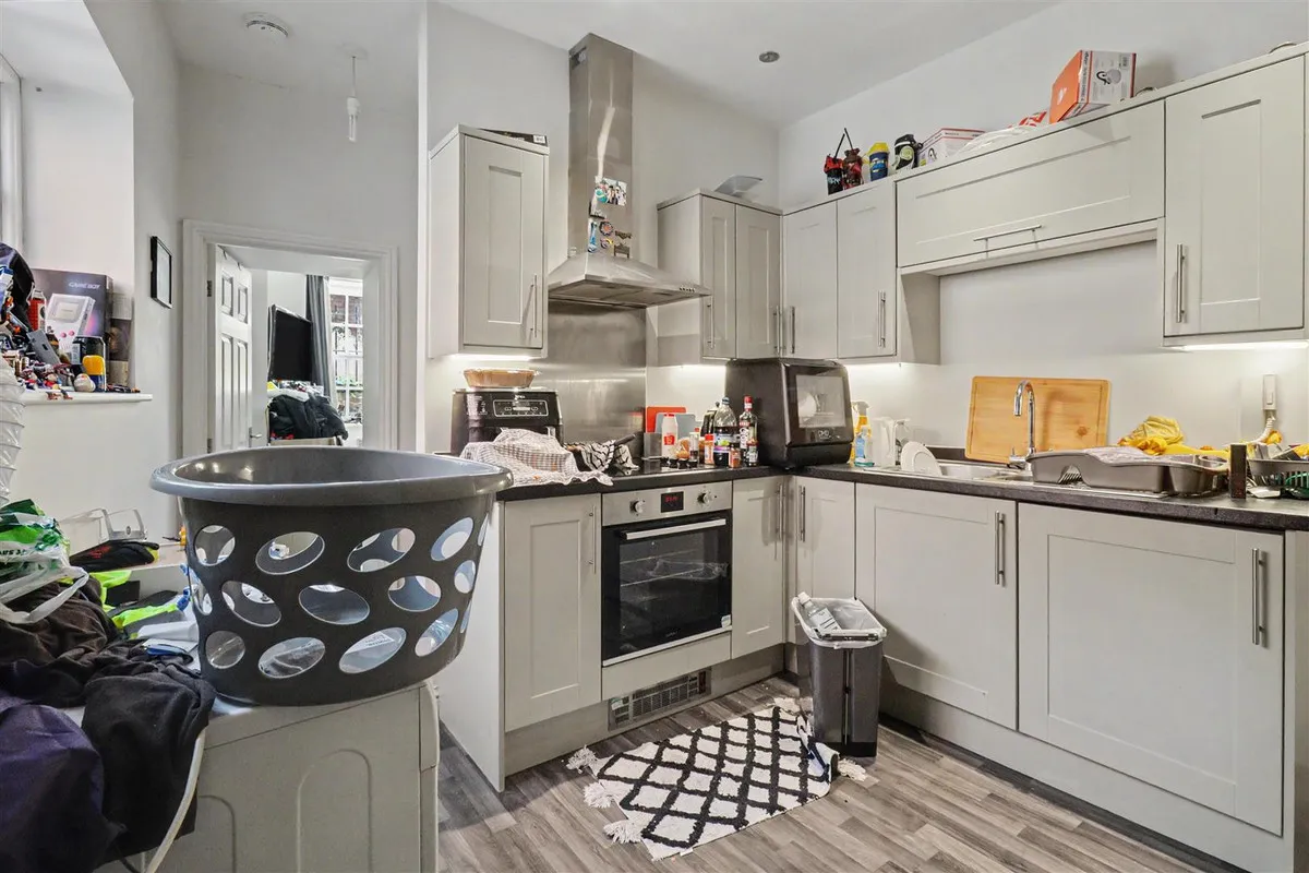 Stockwell Street, Leek, ST13, photo 3