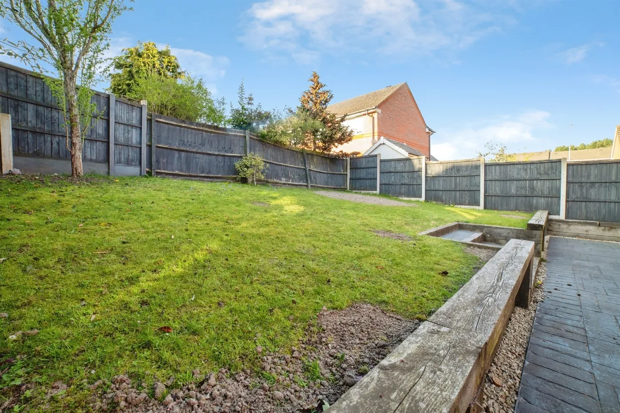 Portland Way, Clipstone Village, NG21, photo 19