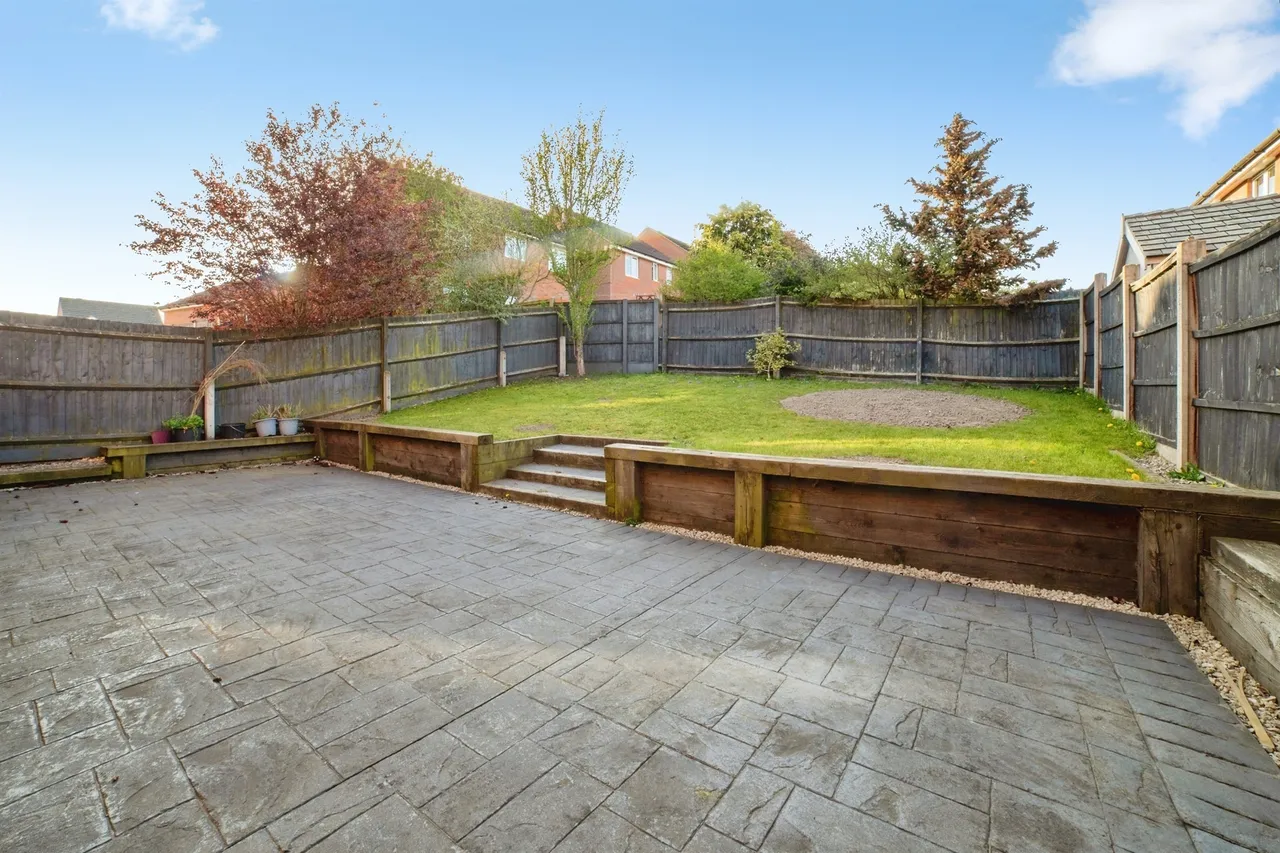 Portland Way, Clipstone Village, NG21, photo 18