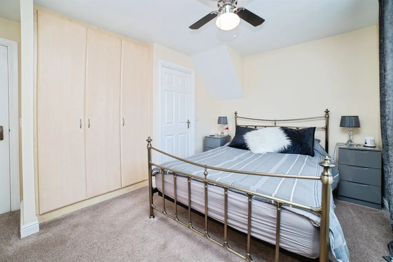 Portland Way, Clipstone Village, NG21, photo 11