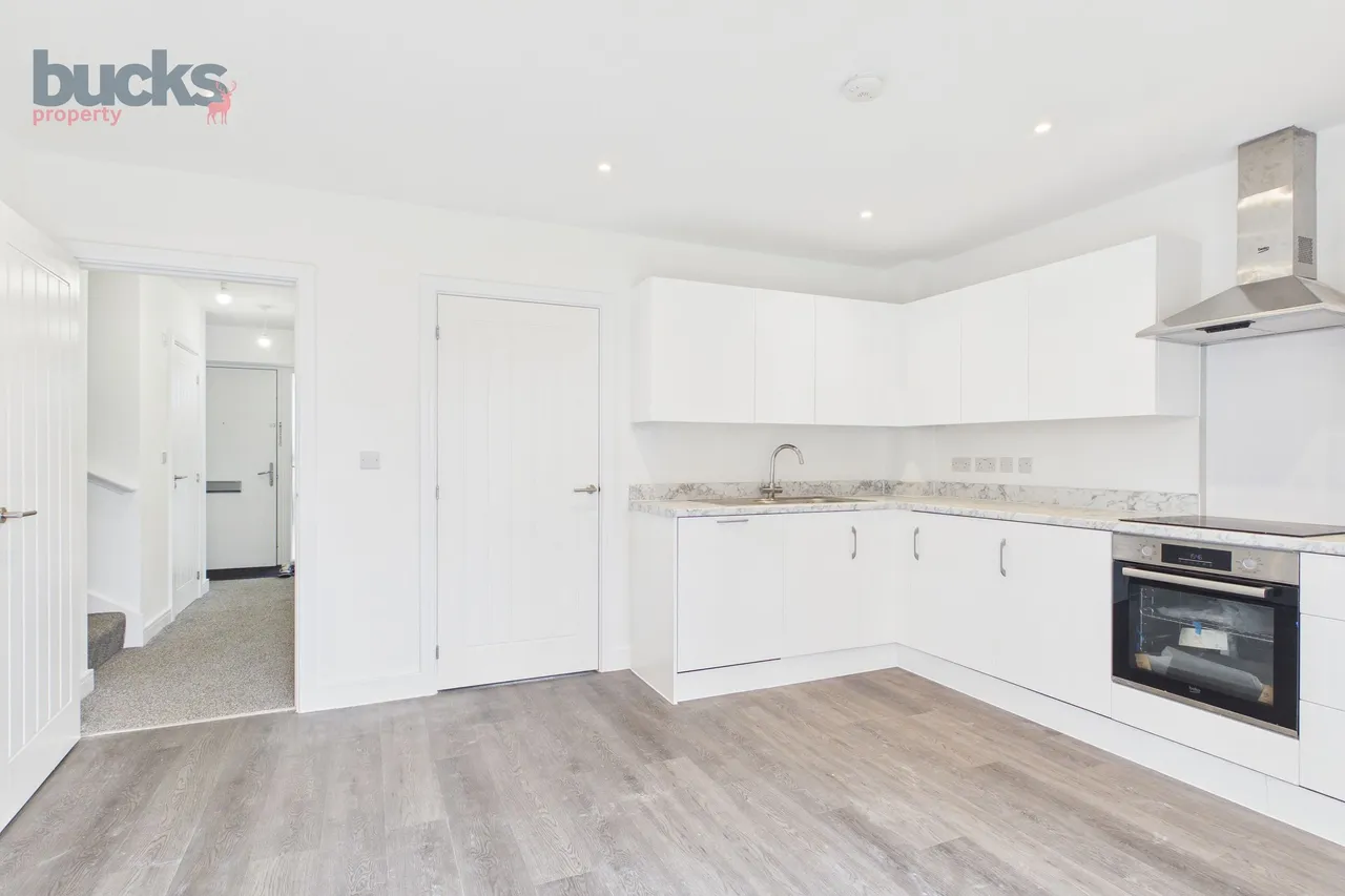 Francis Avenue, Aylesbury, HP21, photo 7