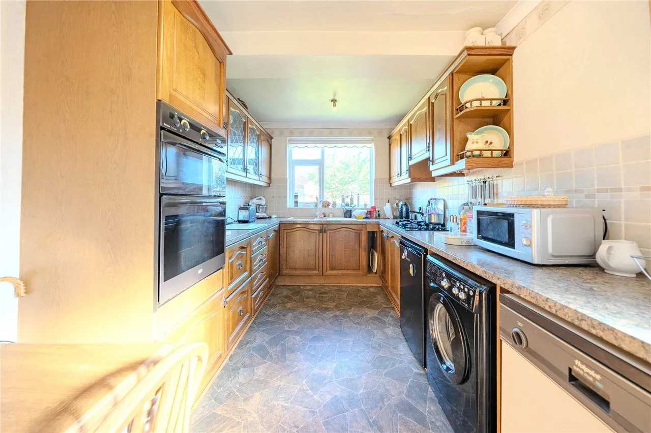 Foxholes Lane, Calverley, LS28, photo 5