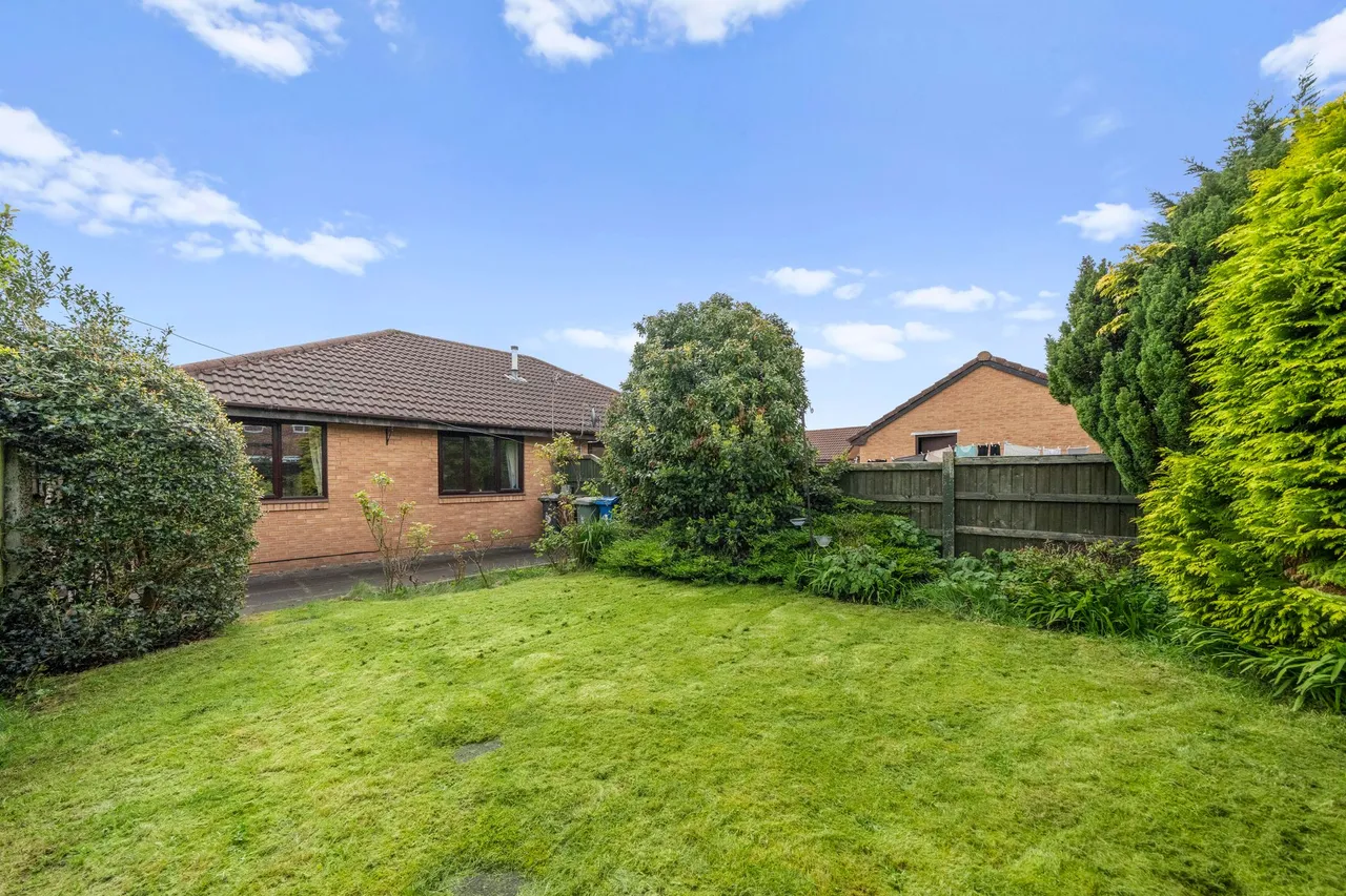 Derwent Close, Leigh, Leigh, WN7 4JF, photo 13