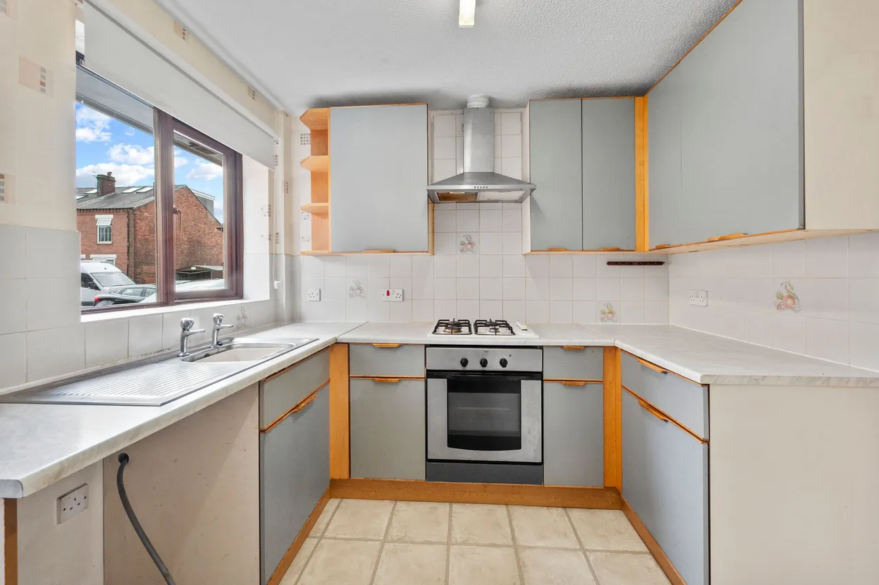 Derwent Close, Leigh, Leigh, WN7 4JF, photo 3