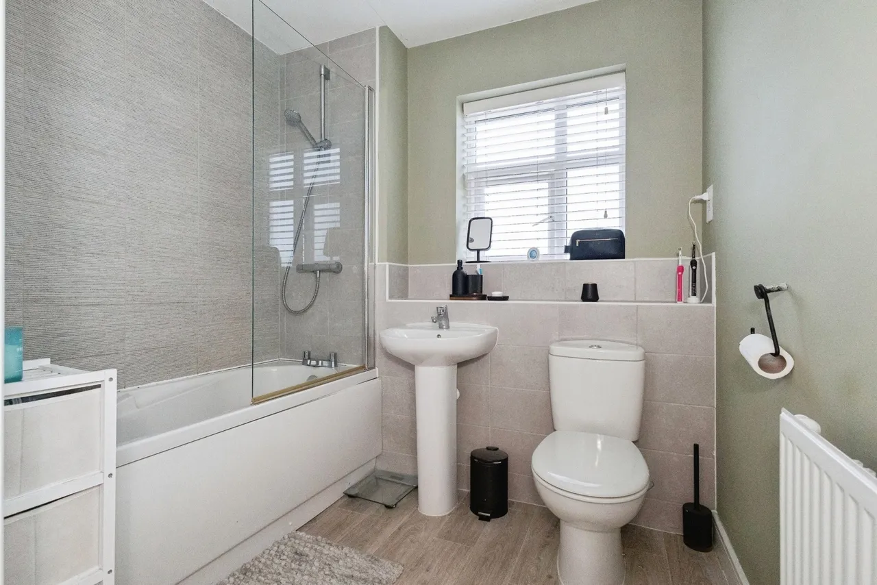 Arnfield Road, Audenshaw, M34, photo 16