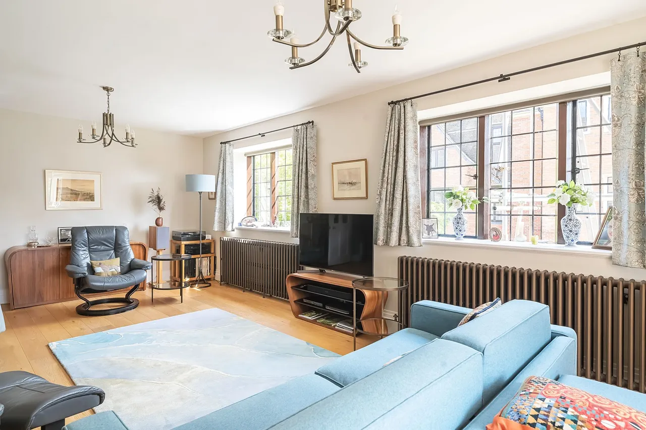 Kings Drive, Midhurst, GU29, photo 9