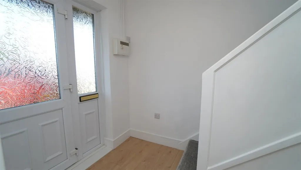 Parkstone Drive, Bradford, photo 11