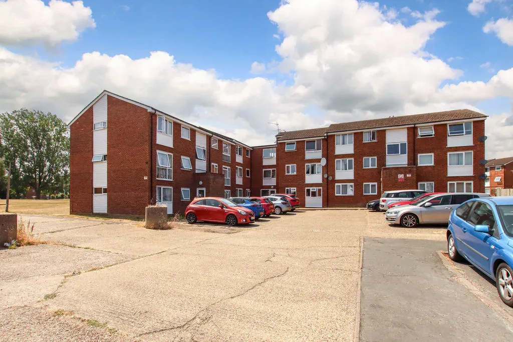 2 bed property for sale — Milton Dene, Hemel Hempstead, Hertfordshire, HP2 7PP