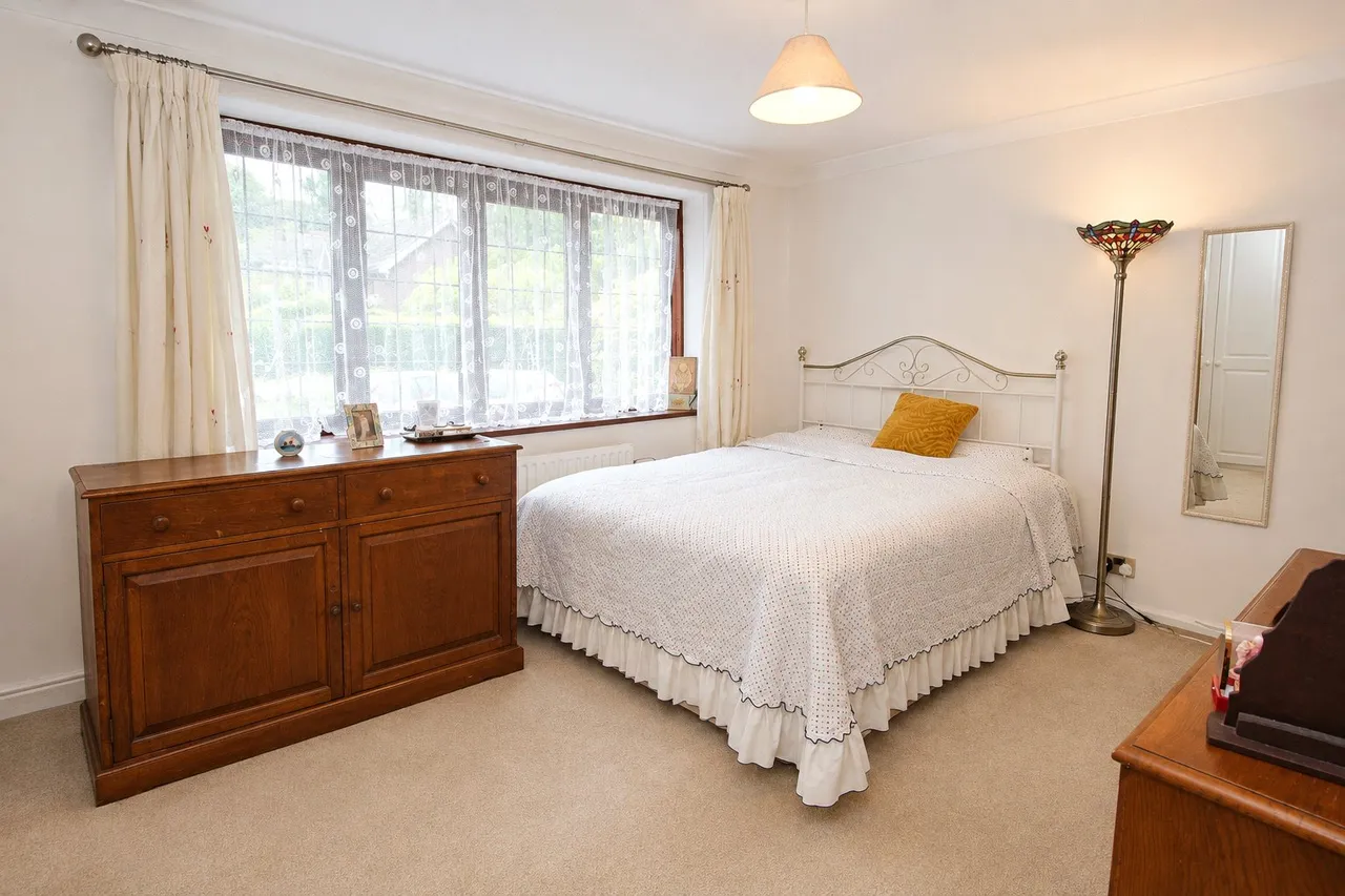 Furze Hill Road, Headley Down, GU35, photo 7