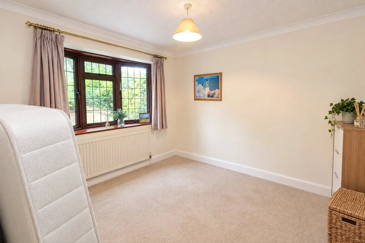 Furze Hill Road, Headley Down, GU35, photo 11
