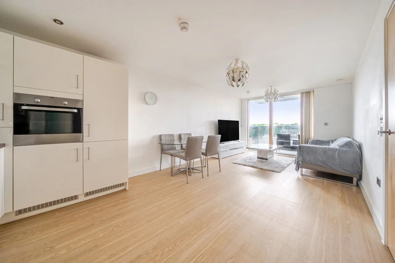 Thurston Road, SE13, photo 16