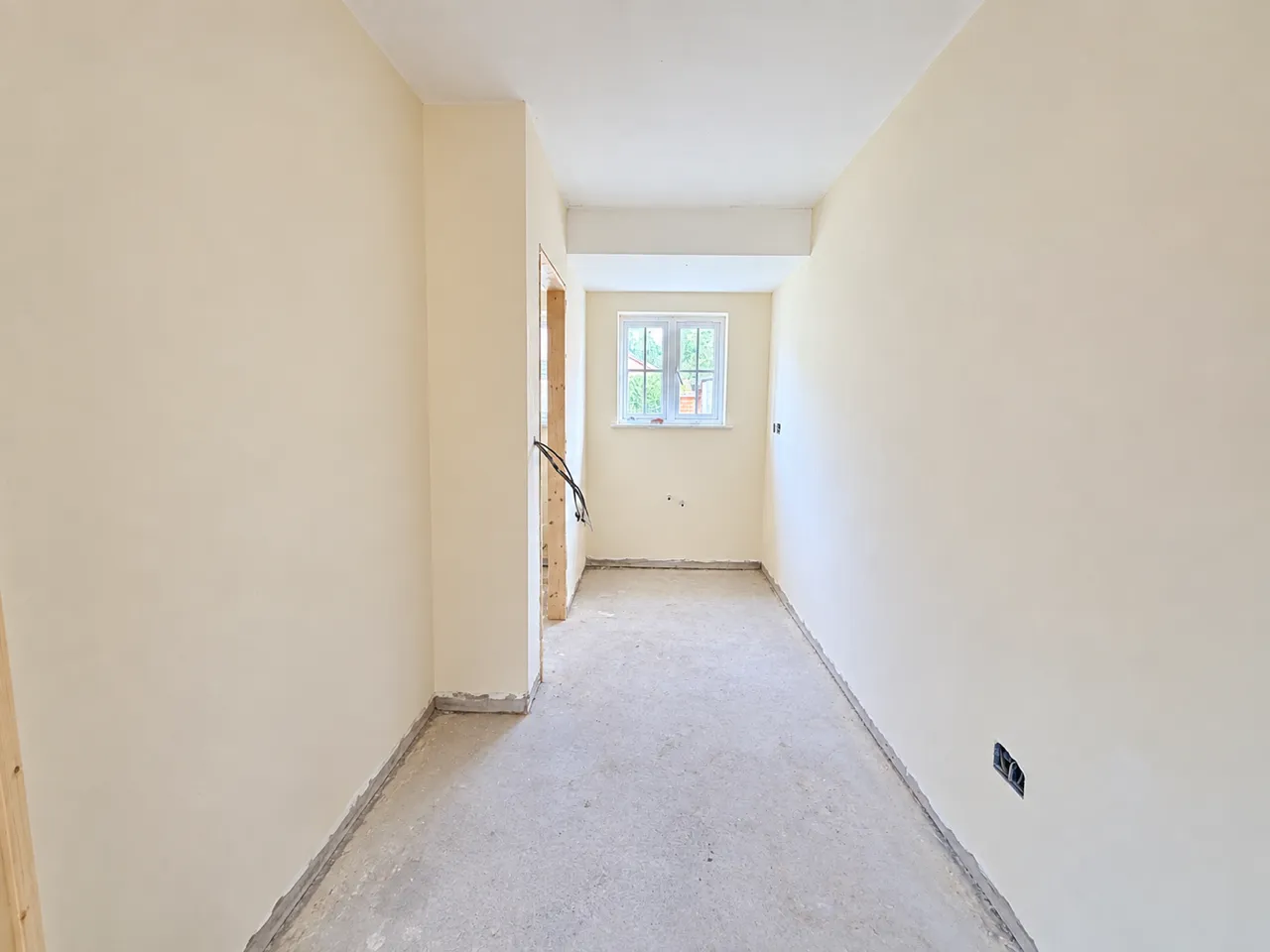 Salop Road, Oswestry with Double Garages, photo 8