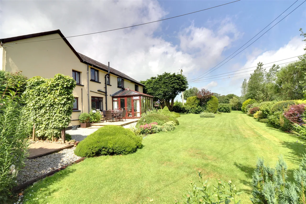 5 bed house for sale, Shebbear, Beaworthy, EX21