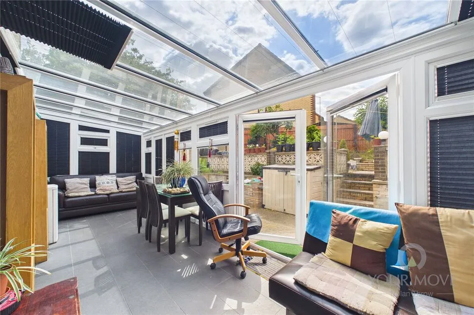 Raisins Field Close, Ecton Brook, Northampton, NN3, photo 2