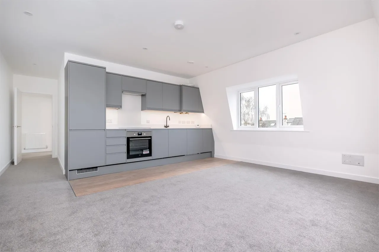 Bailey House, RH12 1BJ, photo 2