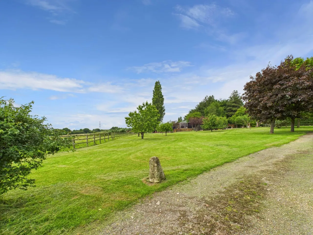 High Barn Farm, Woodrow, photo 58