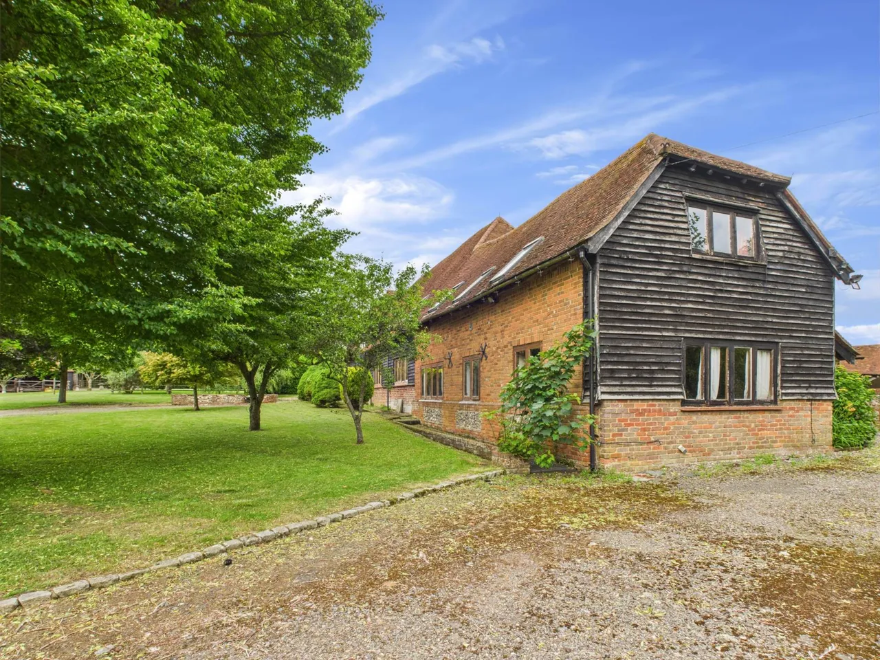 High Barn Farm, Woodrow, photo 7