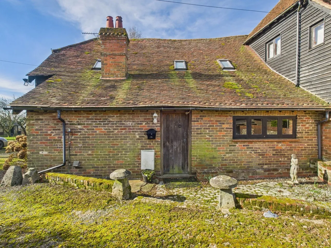 High Barn Farm, Woodrow, photo 14