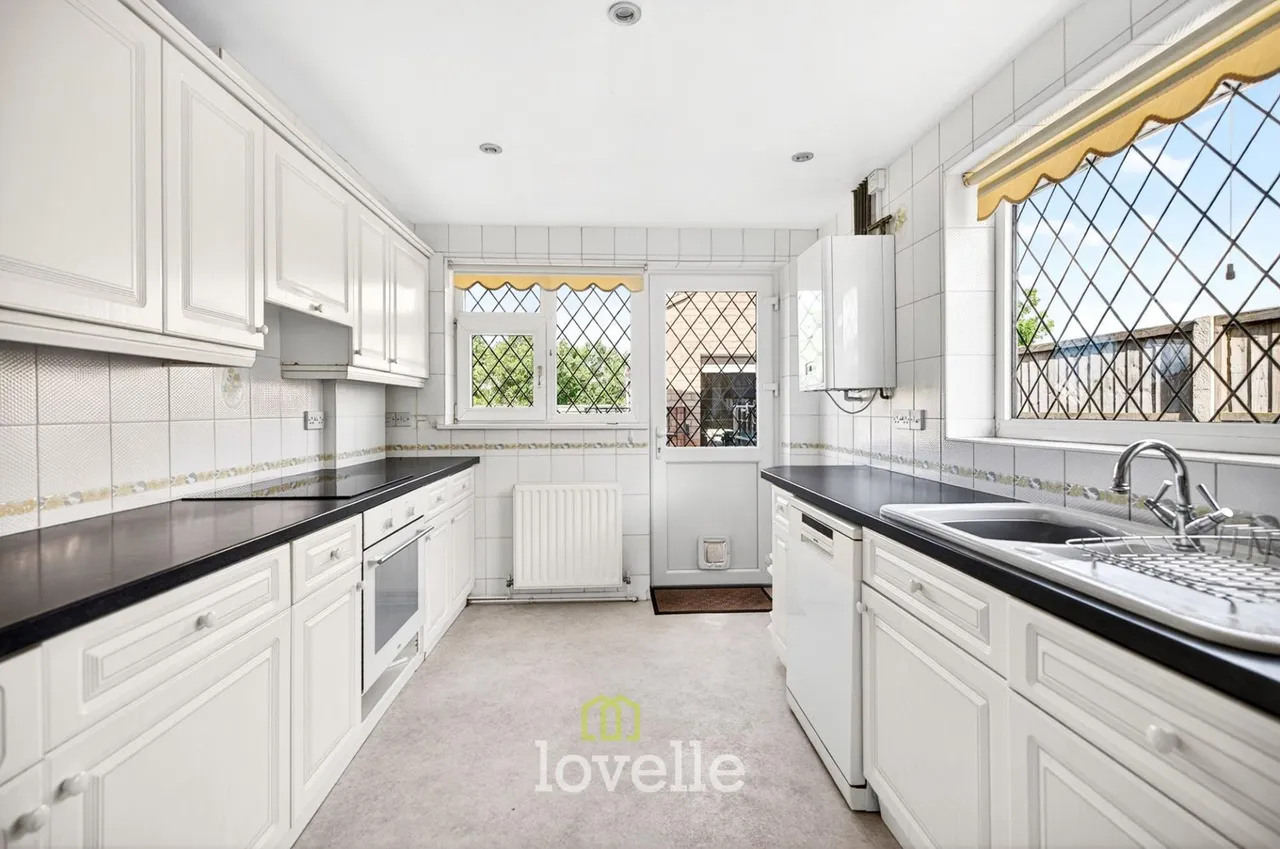 Holton Mount, Holton-Le-Clay, DN36, photo 7