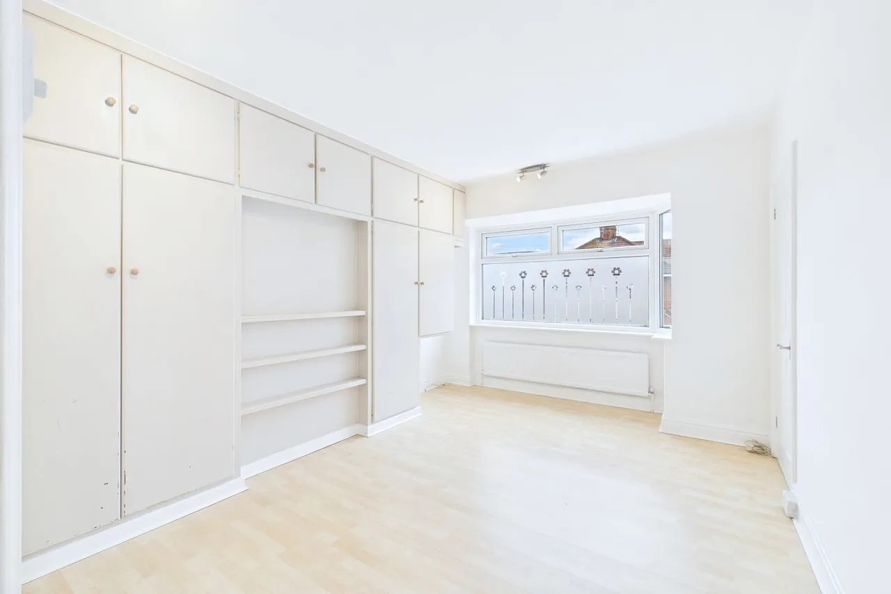 Lawnswood Drive, York, YO30, photo 13
