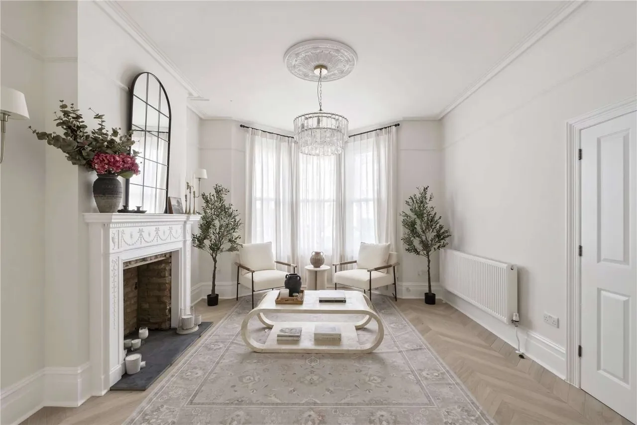 Sarsfeld Road, London, SW12 8HL, photo 6