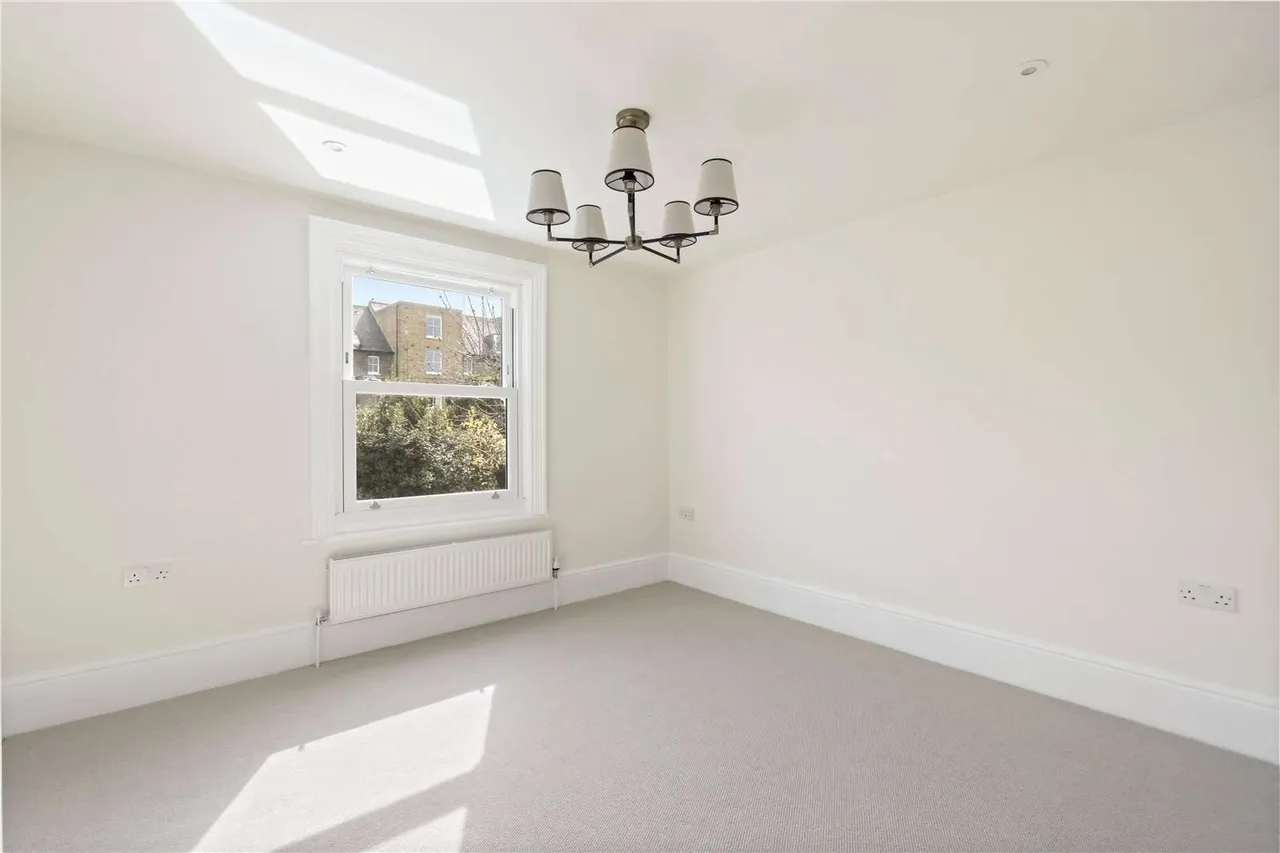 Sarsfeld Road, London, SW12 8HL, photo 10