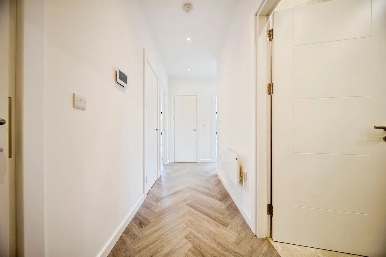 Caldecotte Lake Drive, Caldecotte, MK7, photo 12