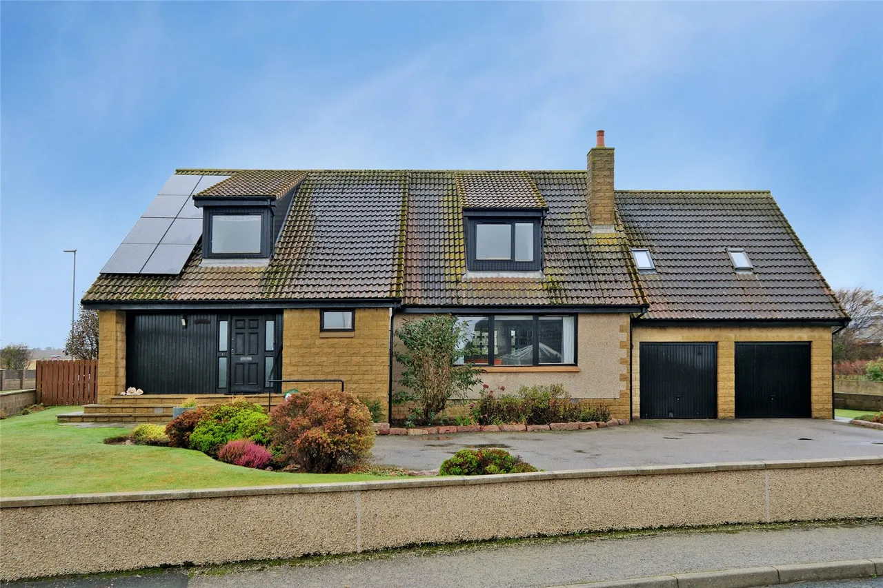 4 bed house for sale, Golf Park, Cruden Bay, AB42