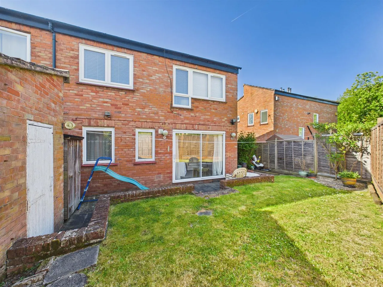Lakeside Close, Ruislip, HA4 7UE, photo 5