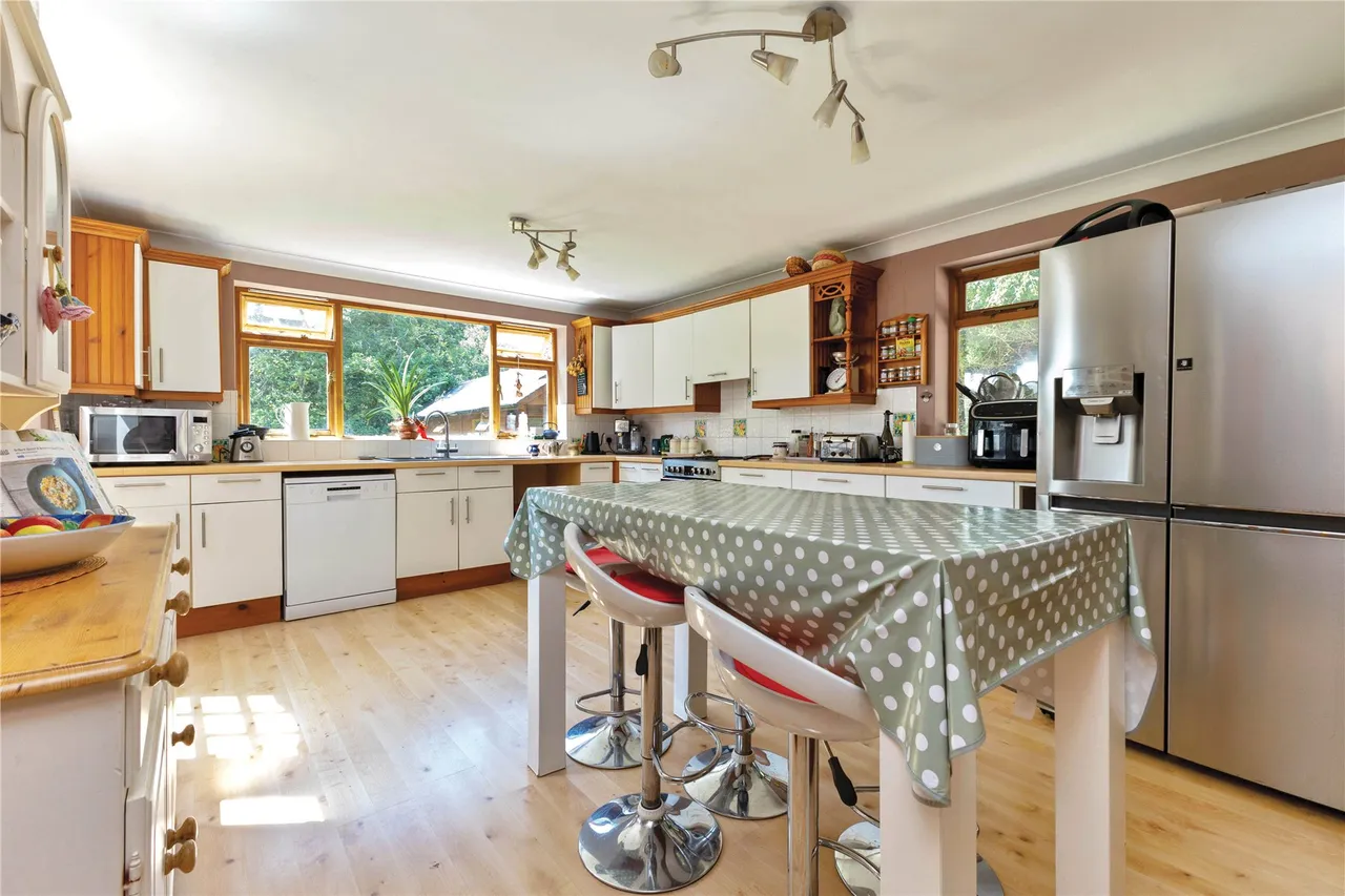 Kingswood Firs, Grayshott, GU26, photo 17