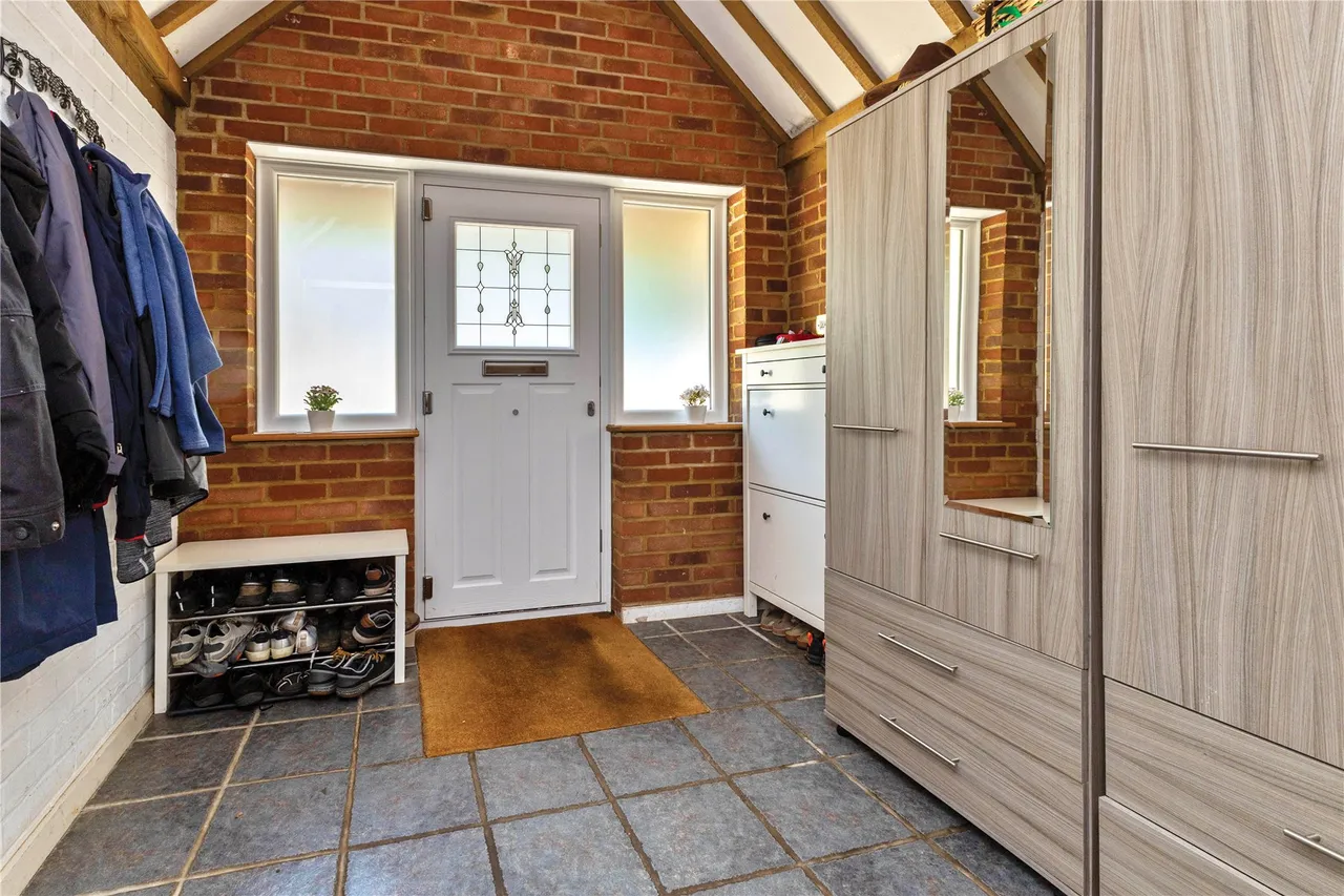 Kingswood Firs, Grayshott, GU26, photo 32