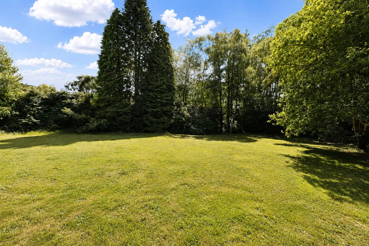 Kingswood Firs, Grayshott, GU26, photo 15