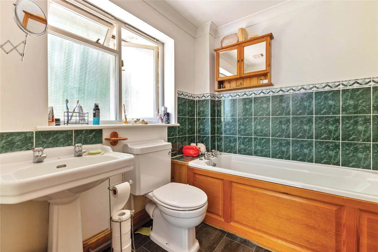 Kingswood Firs, Grayshott, GU26, photo 21