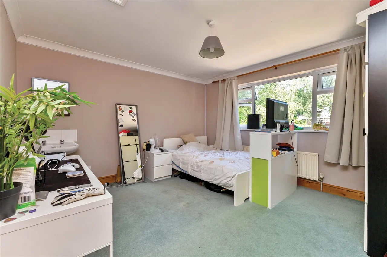 Kingswood Firs, Grayshott, GU26, photo 23