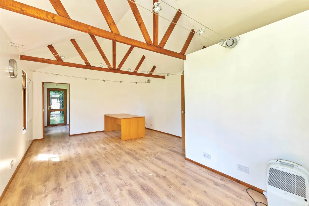 Kingswood Firs, Grayshott, GU26, photo 12