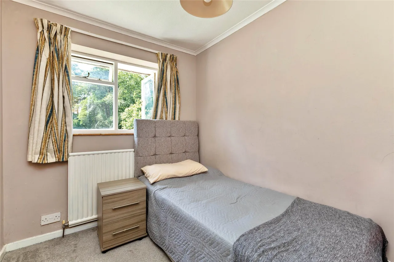 Kingswood Firs, Grayshott, GU26, photo 26