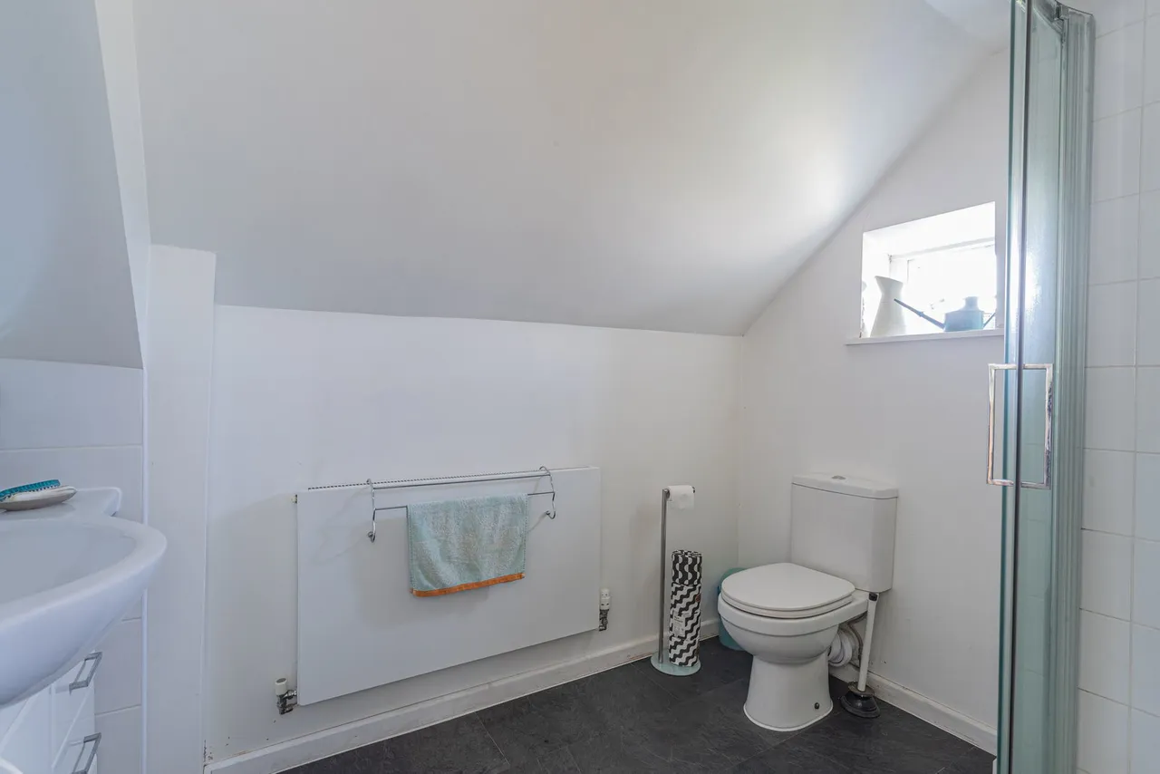 Kingswood, Wotton-under-Edge, photo 17