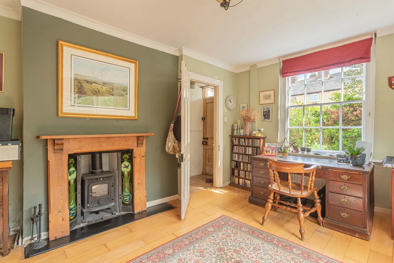 Kingswood, Wotton-under-Edge, photo 8