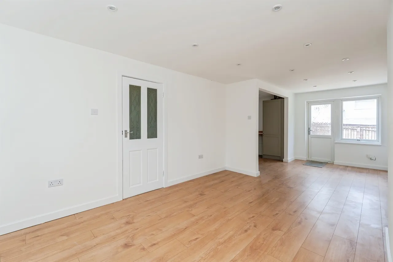 The Drive, Totton, SO40, photo 14