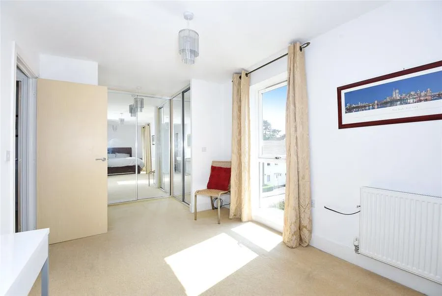 Vulcan Drive, Bracknell, RG12, photo 11