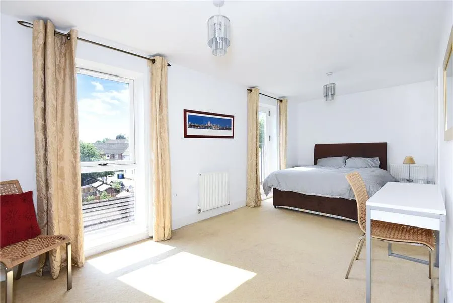 Vulcan Drive, Bracknell, RG12, photo 4