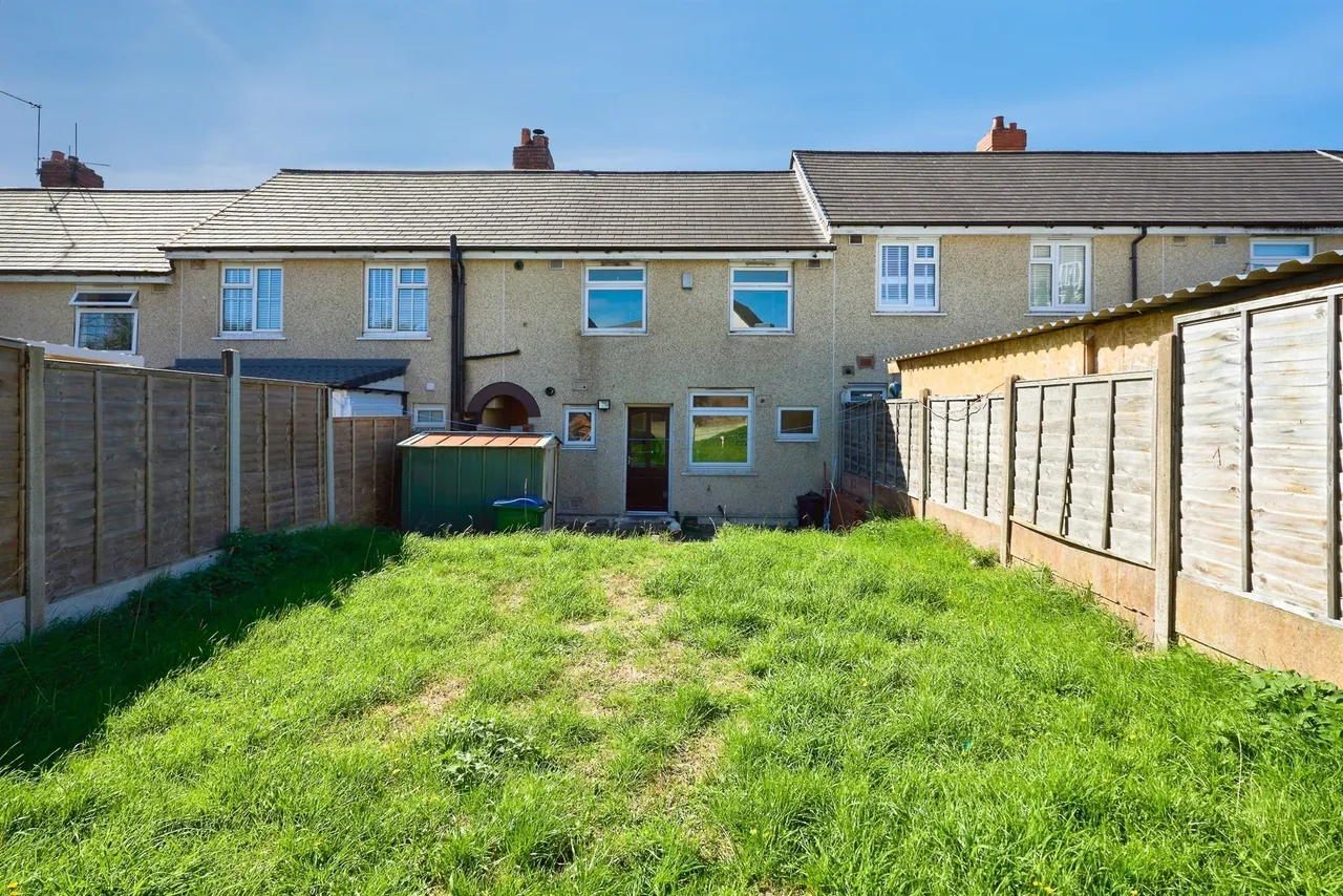 Highfield Road, Tipton, DY4, photo 16