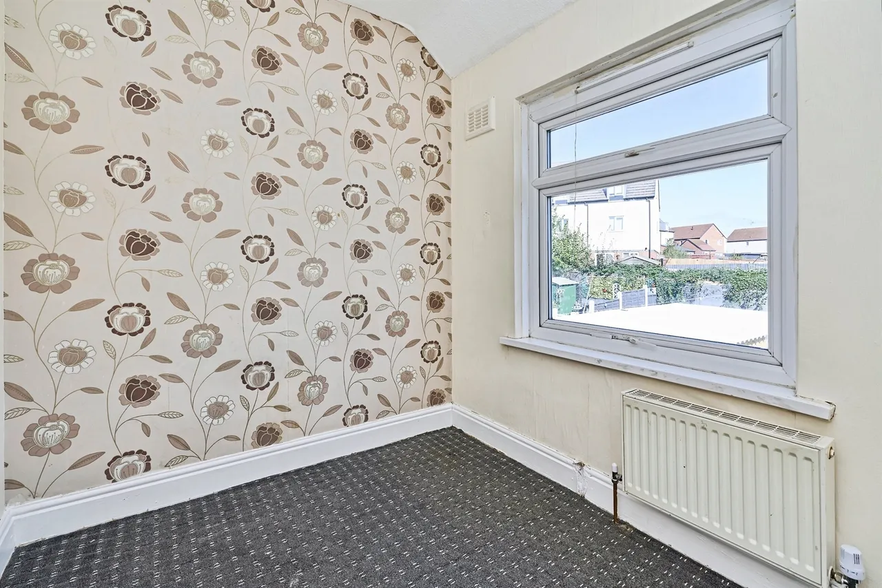 Highfield Road, Tipton, DY4, photo 10