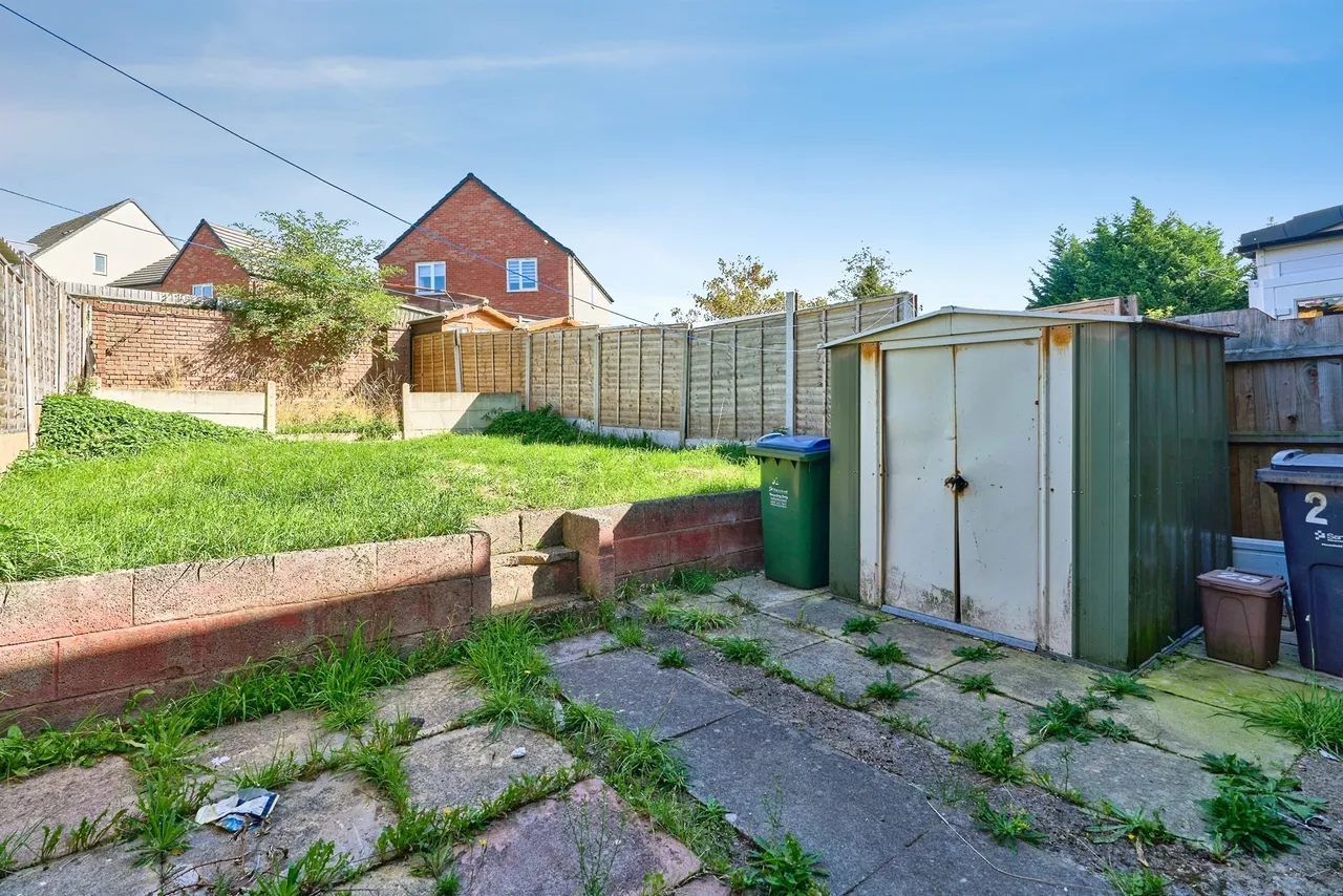 Highfield Road, Tipton, DY4, photo 17
